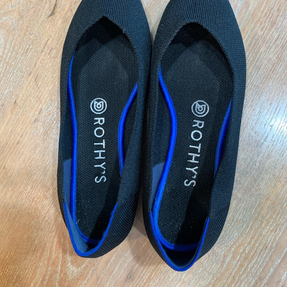 BLACK ROTHYS FLATS